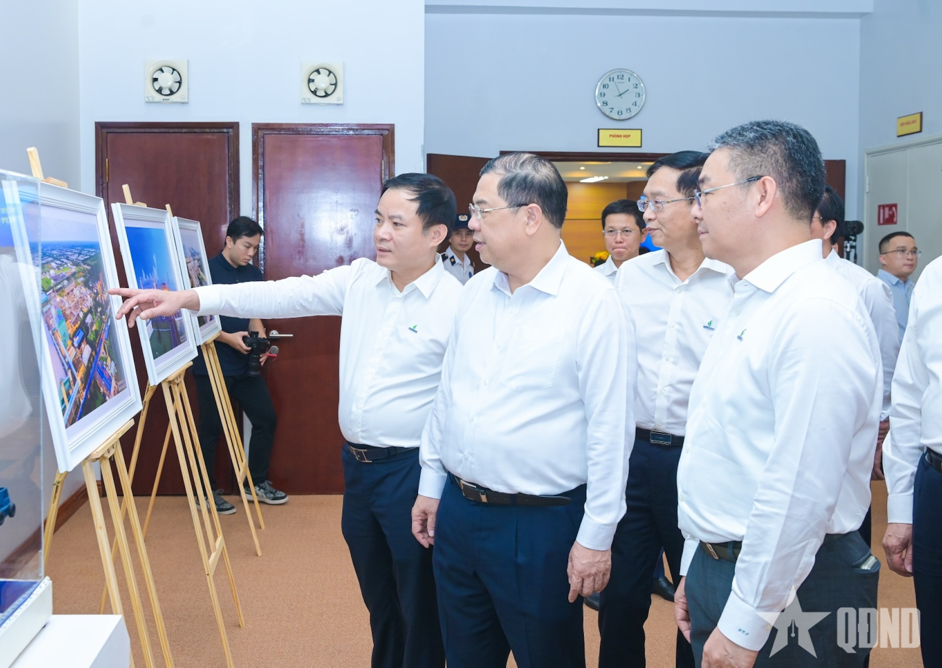 Phó thủ tướng Thường trực Chính phủ Phạm Gia Túc: Petrovietnam đóng góp quan trọng vào nền kinh tế
